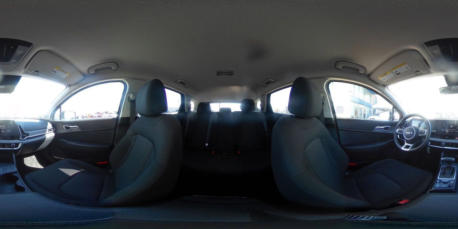 Used 2025 Kia Sportage LX image 41