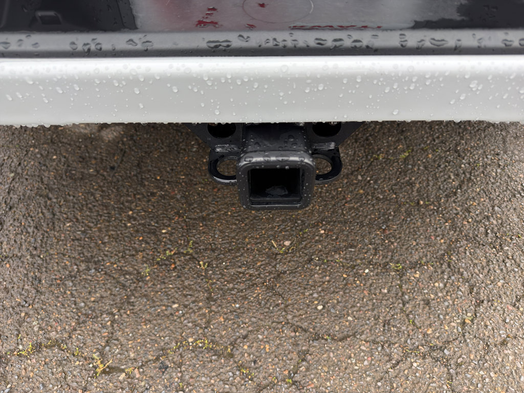 Used 2025 GMC Sierra 1500 AT4 image 4