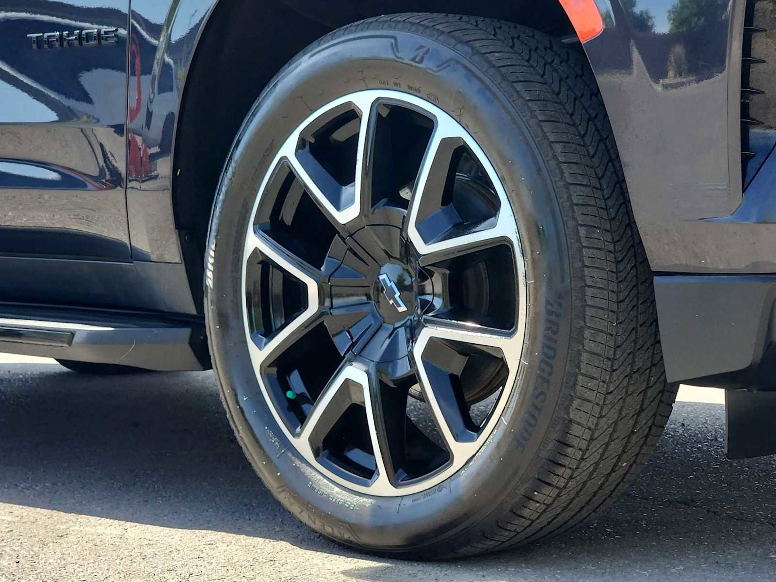 Used 2022 Chevrolet Tahoe RST image 11