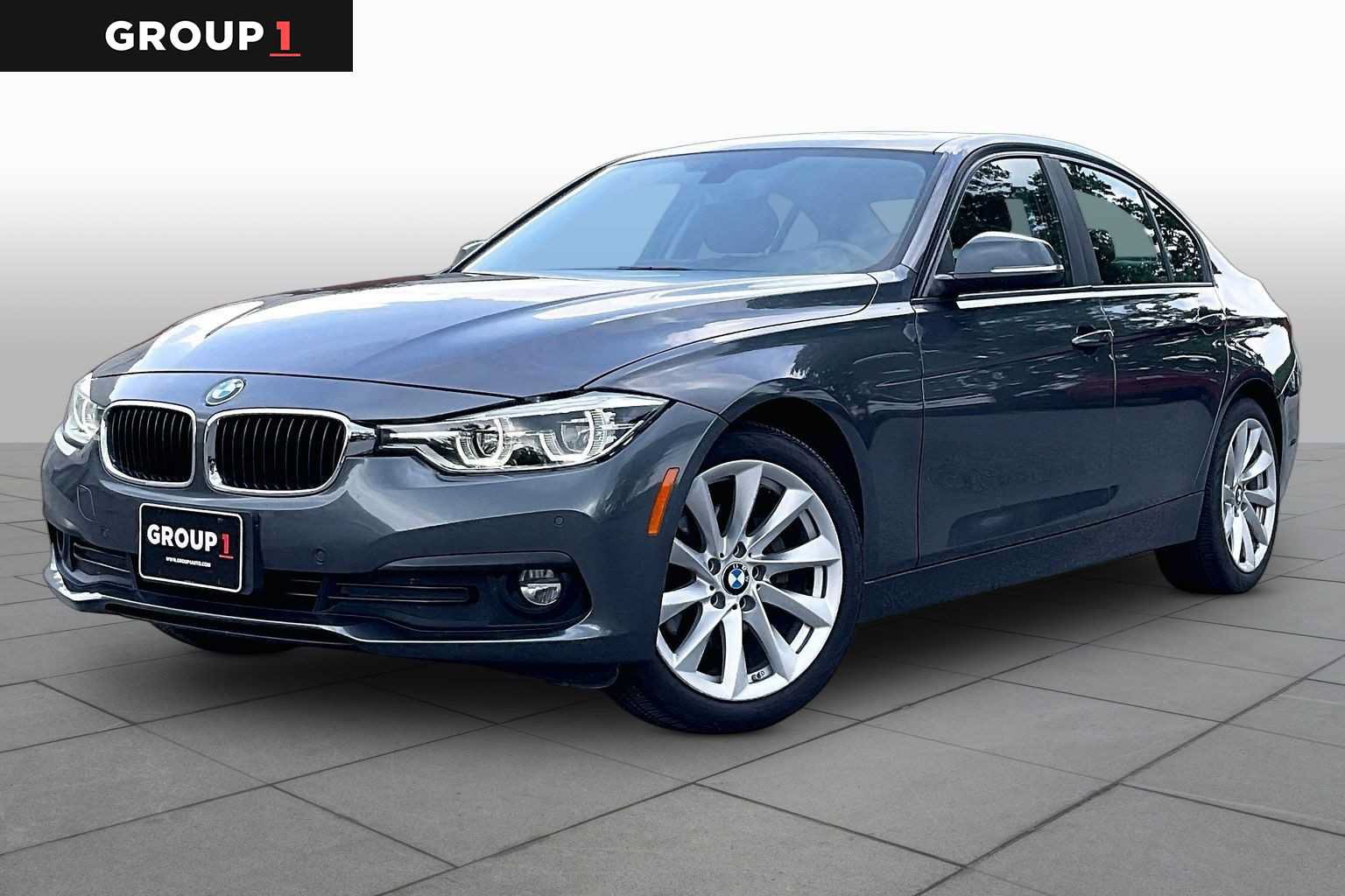 Used 2018 BMW 320i xDrive Sedan AWD/4WD image 1