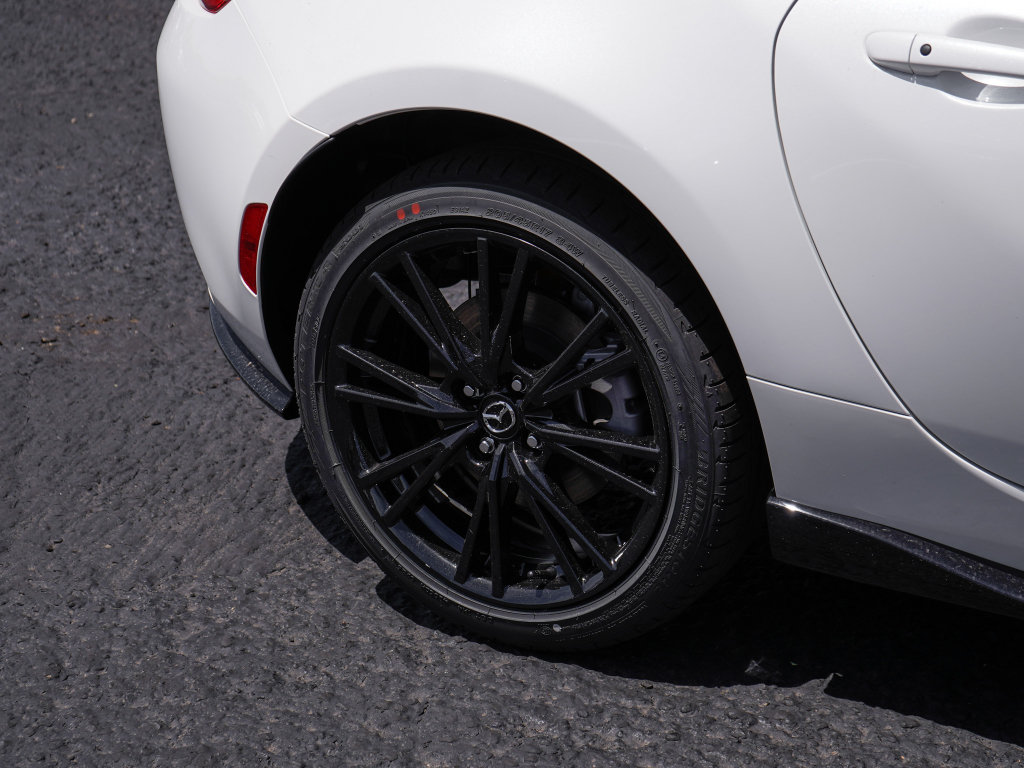 New 2026 MAZDA MX-5 Miata Club w/ Appearance Package RWD image 16