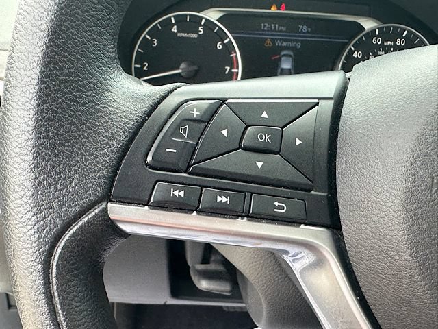 Used 2025 Nissan Altima 2.5 SV FWD image 23