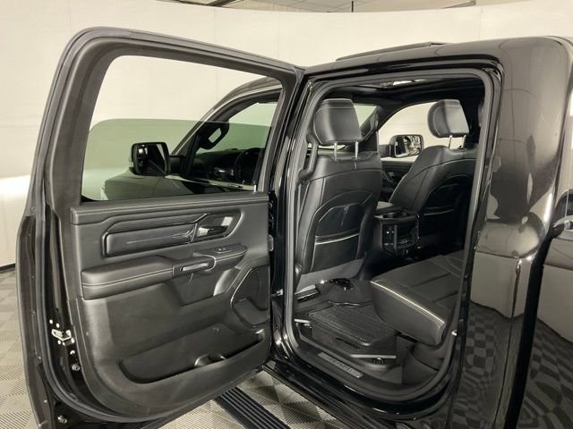 Used 2022 RAM 1500 Limited AWD/4WD image 39