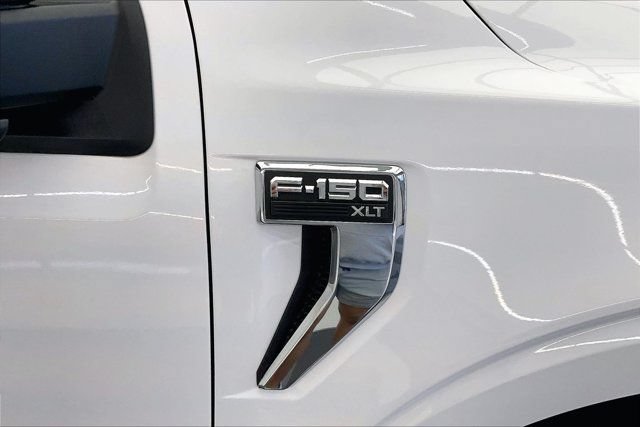Used 2022 Ford F150 XLT w/ Trailer Tow Package AWD/4WD image 32