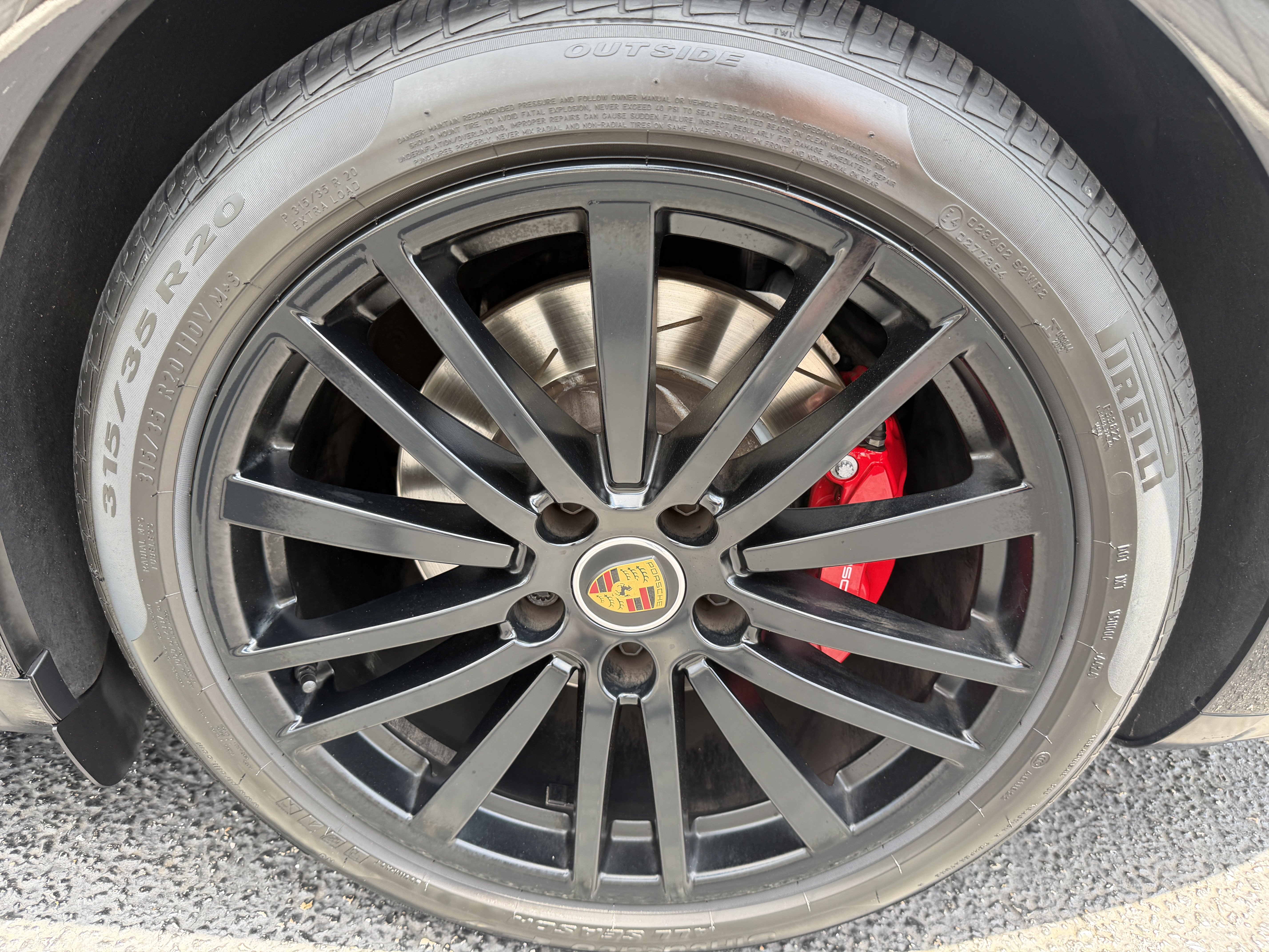 Certified 2023 Porsche Panamera GTS AWD/4WD image 8