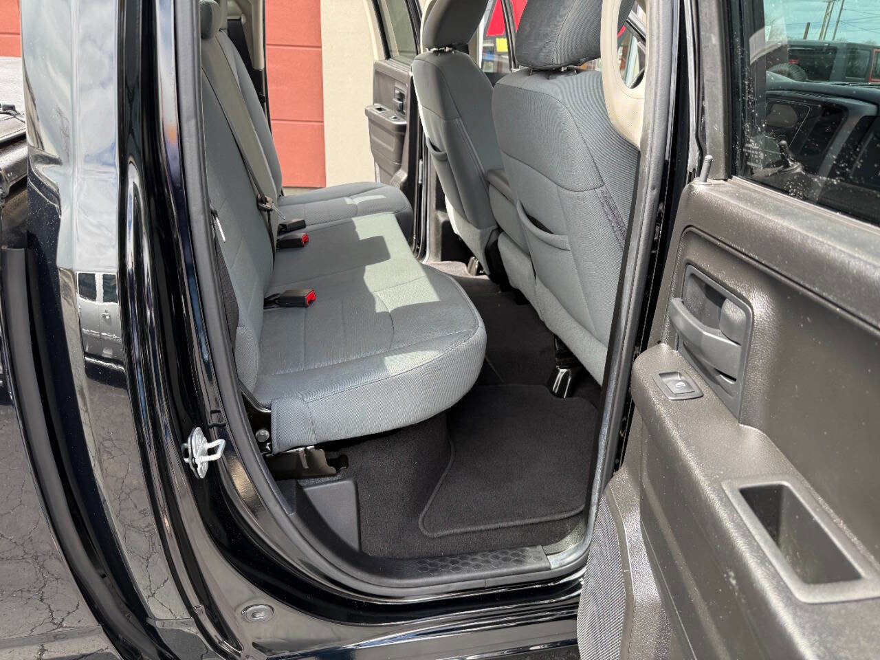 Used 2013 RAM 1500 Express AWD/4WD image 18