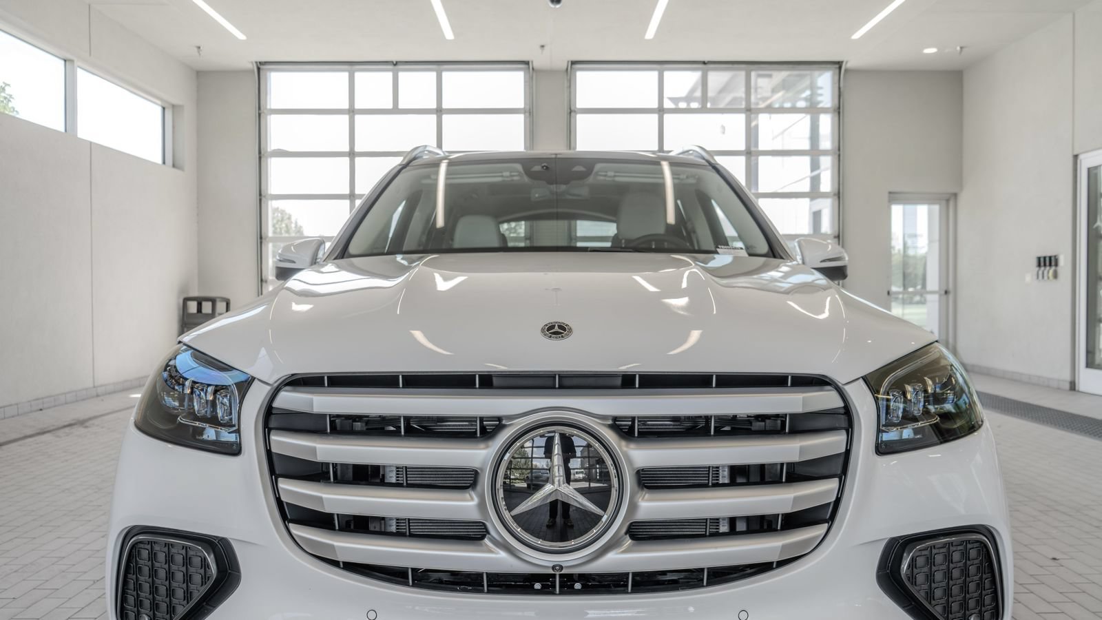 New 2026 Mercedes-Benz GLS 450 4MATIC image 23