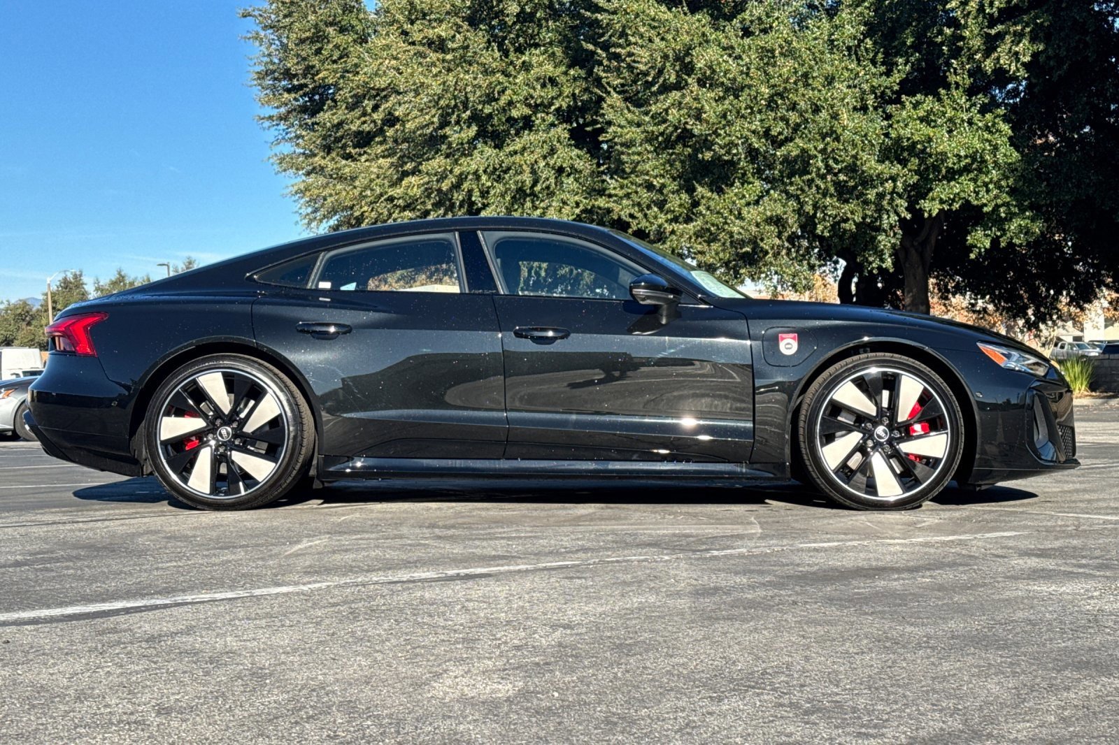 New 2026 Audi S e-tron GT Prestige image 3