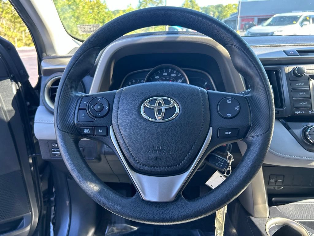 Used 2015 Toyota RAV4 XLE AWD/4WD image 14