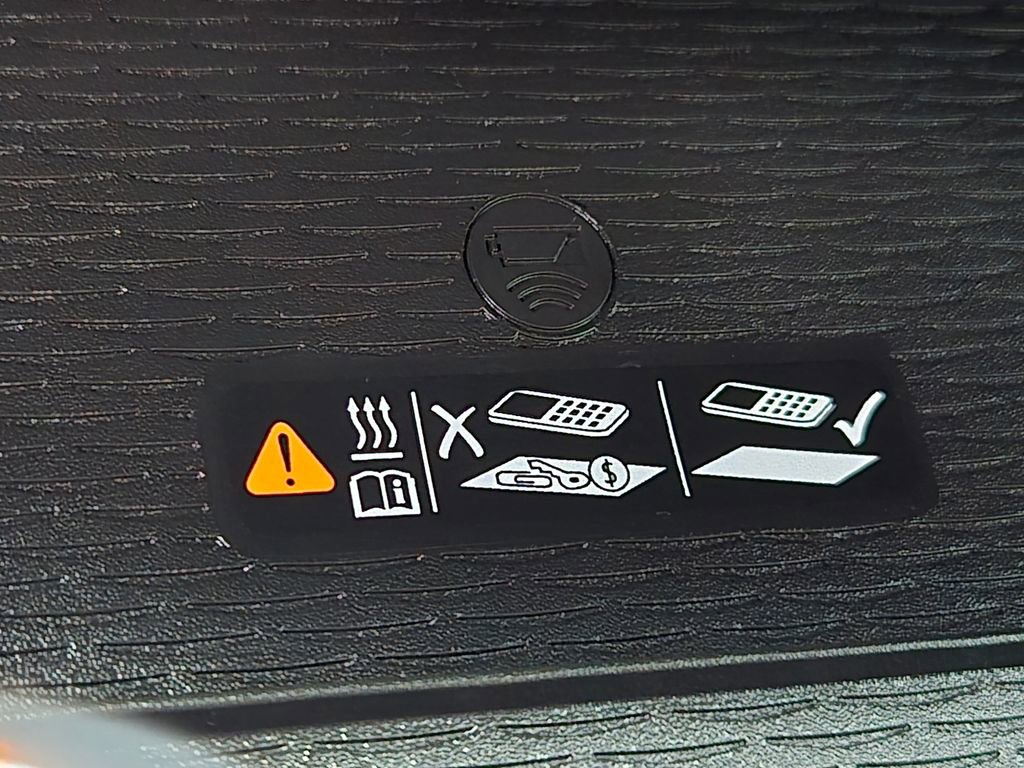 Used 2022 Cadillac CT4 V image 36