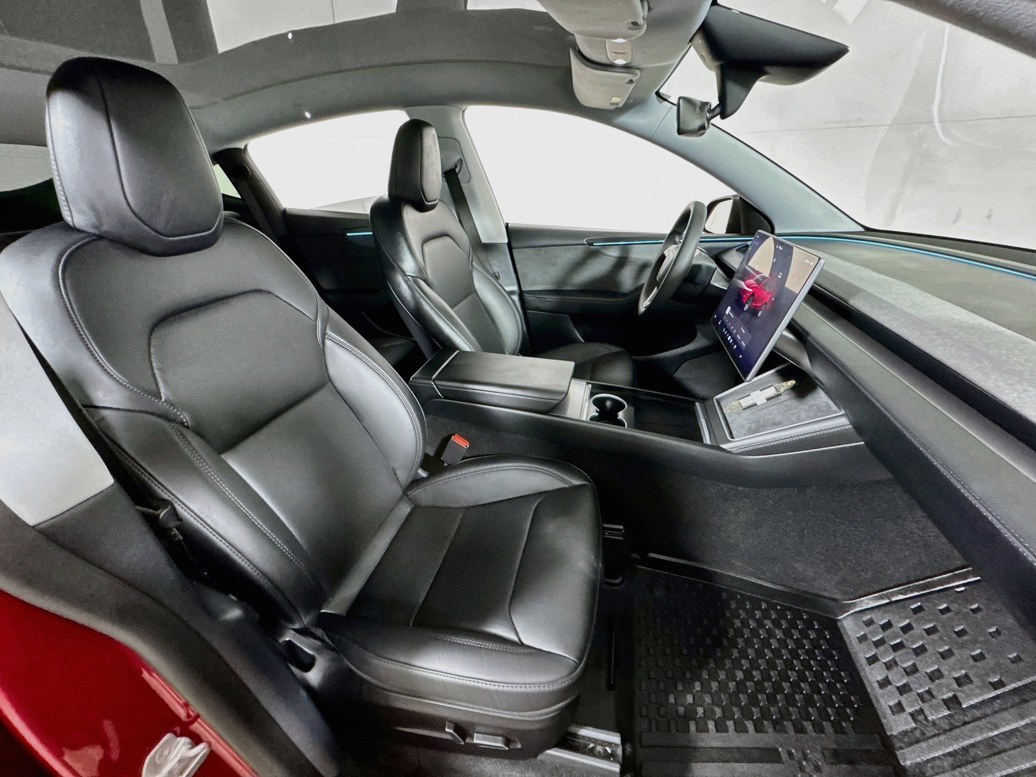 Used 2026 Tesla Model Y AWD image 27