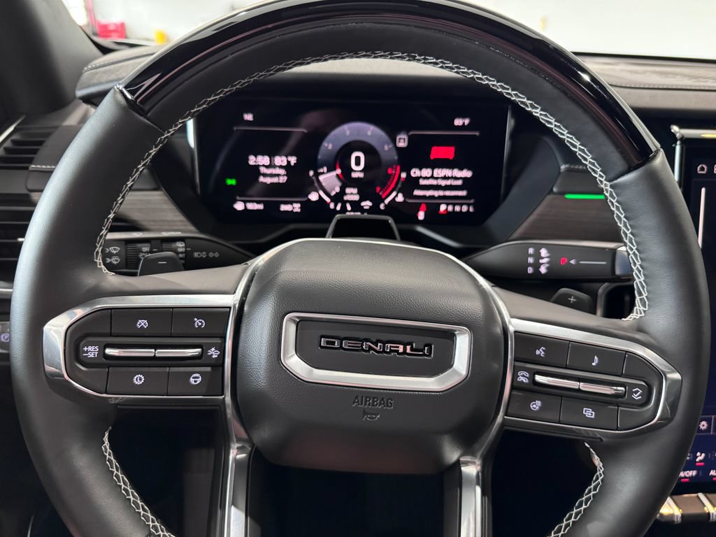 Certified 2026 GMC Acadia Denali w/ Super Cruise Package AWD/4WD image 16