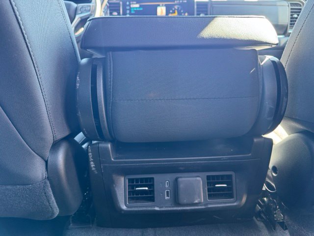 Used 2025 Chevrolet Silverado 2500 LT w/ Convenience Package AWD/4WD image 15