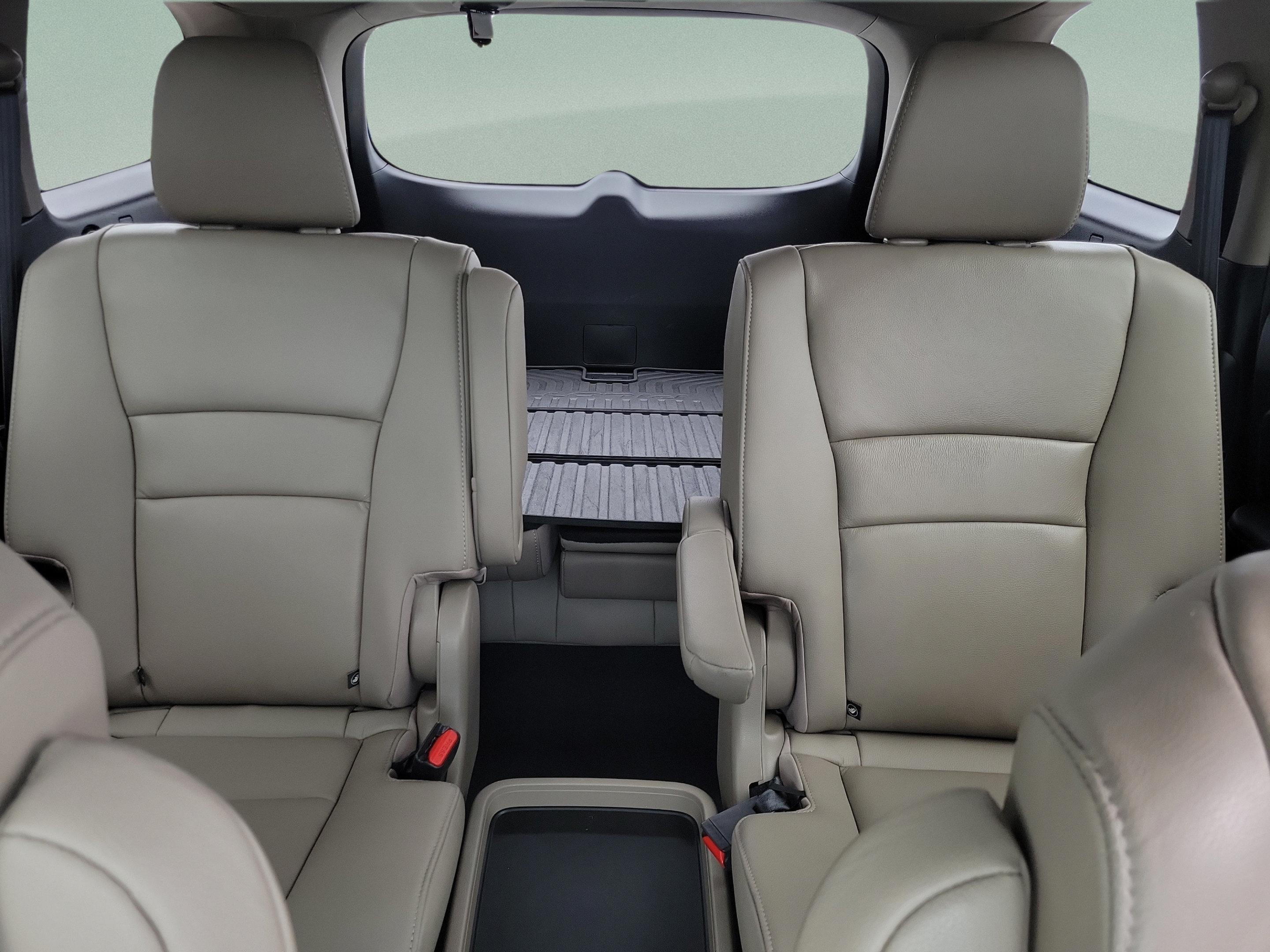 Used 2019 Honda Pilot Touring image 11