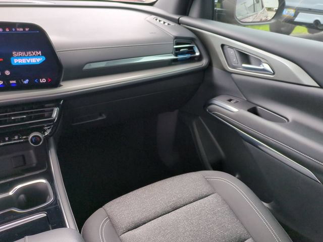 Used 2024 Chevrolet Traverse LT w/ Midnight/Sport Edition FWD image 20
