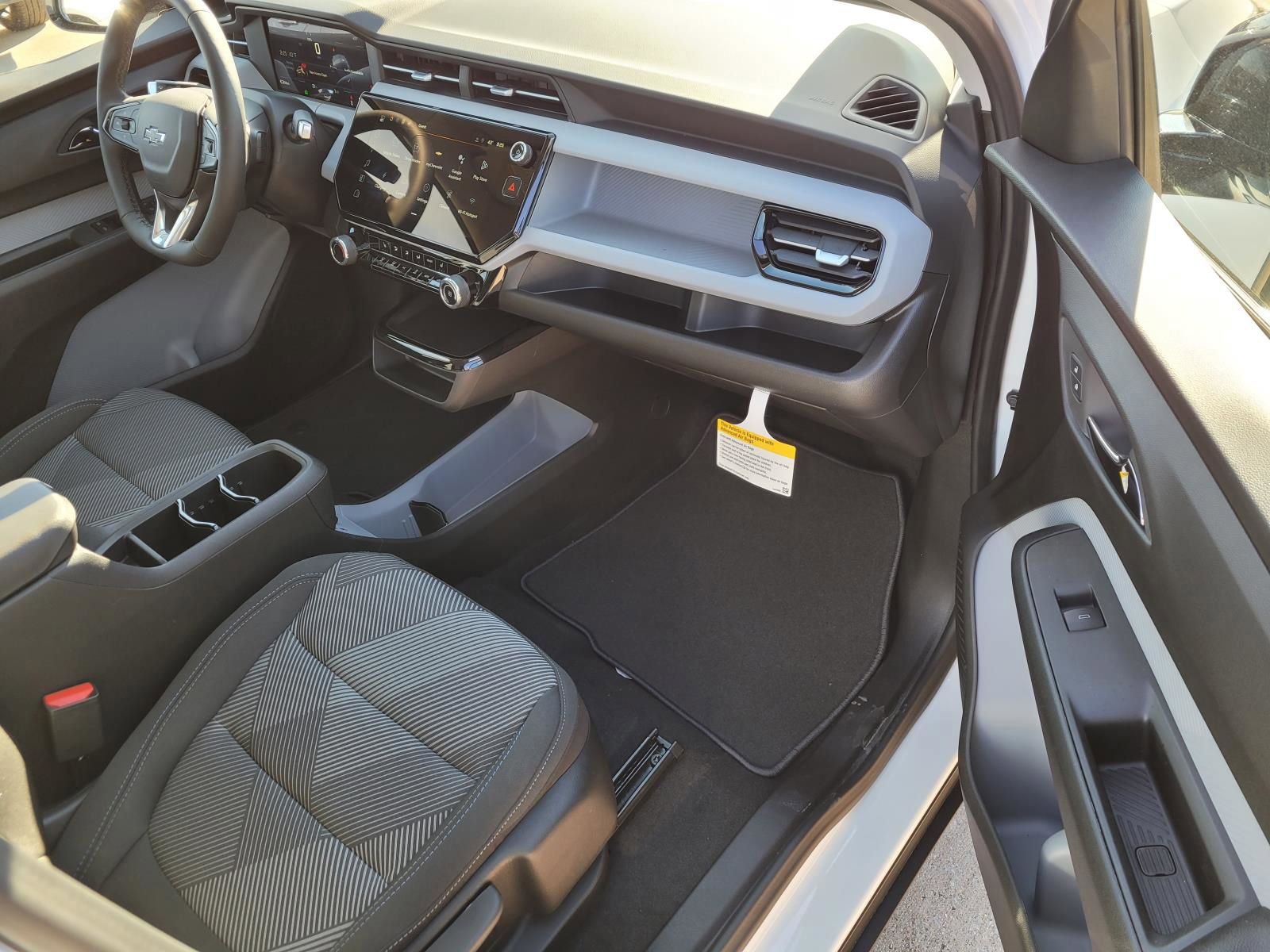 New 2027 Chevrolet Bolt LT w/ Comfort Package image 6