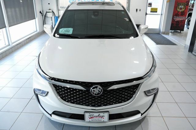 Used 2024 Buick Enclave Avenir image 6