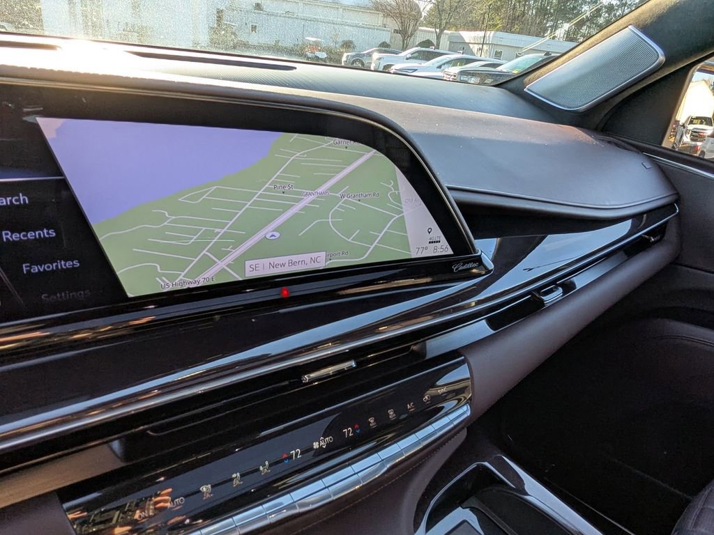 Certified 2024 Cadillac Escalade Premium Luxury Platinum image 20