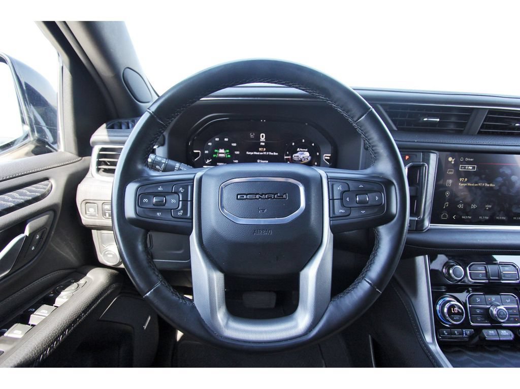Used 2024 GMC Yukon Denali RWD image 15