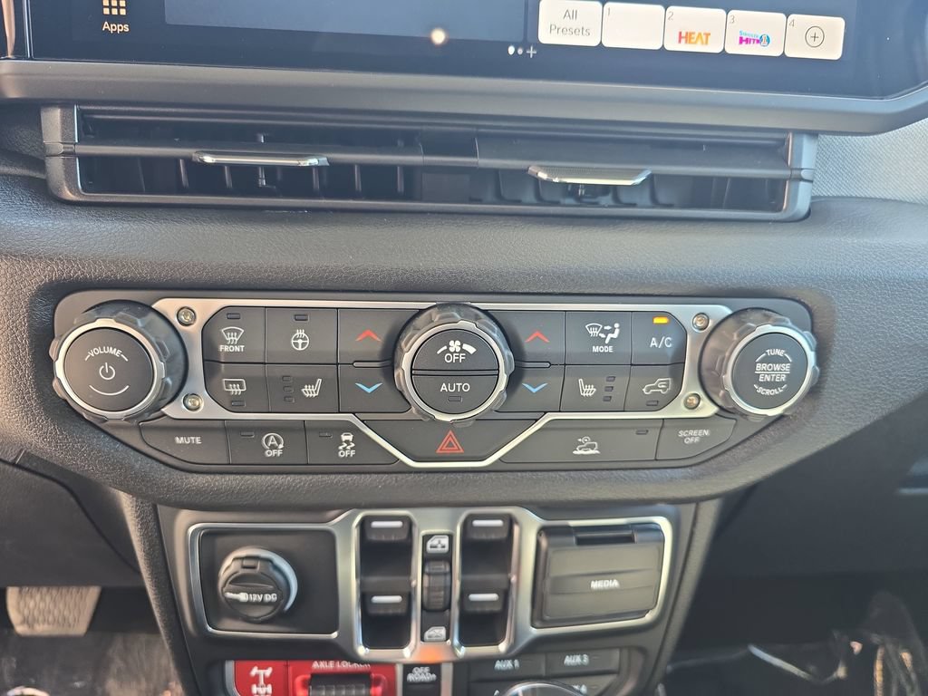New 2026 Jeep Wrangler Unlimited Sport AWD/4WD image 21