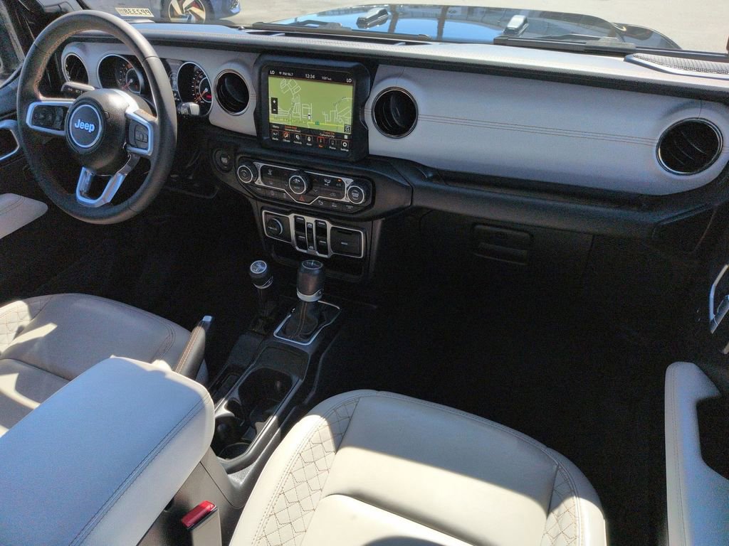 Used 2023 Jeep Gladiator Overland AWD/4WD image 20