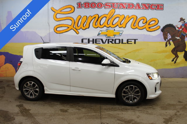 Used 2018 Chevrolet Sonic LT w/ True North Edition FWD image 1