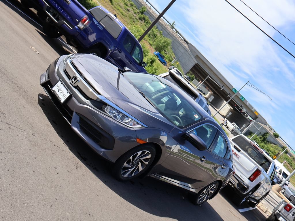 Certified 2018 Honda Civic EX image 3
