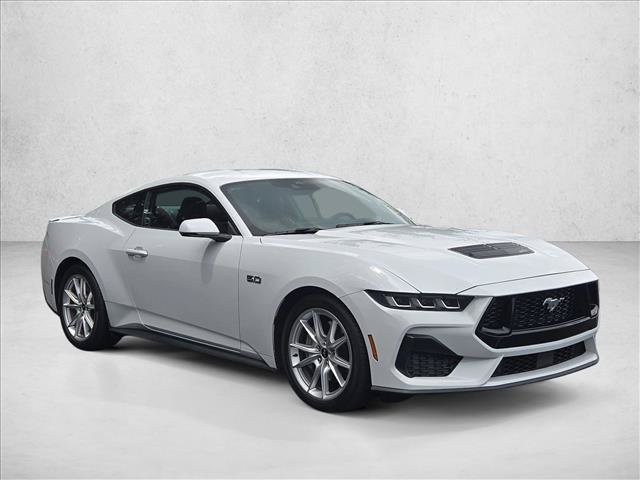 Used 2024 Ford Mustang GT Premium RWD image 3