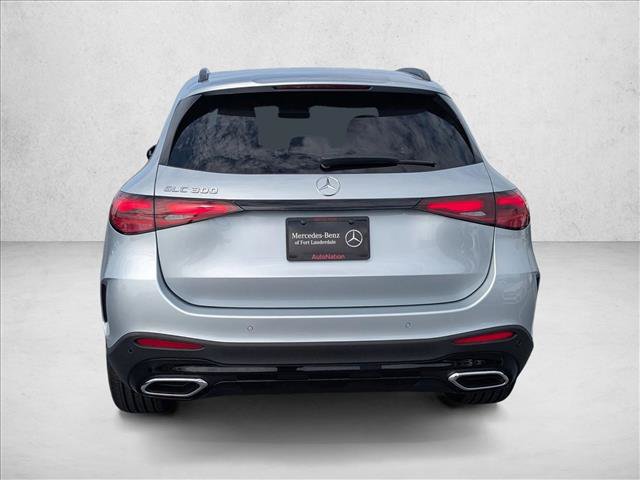 Used 2026 Mercedes-Benz GLC 300 image 7