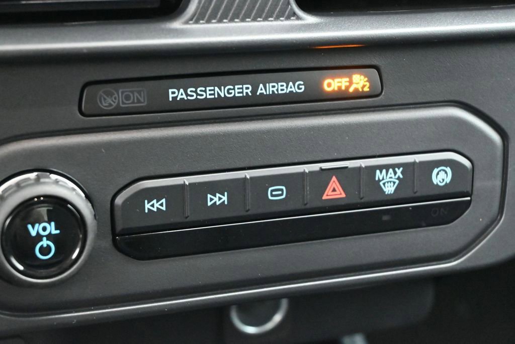 New 2026 Ford Maverick XL FWD image 15