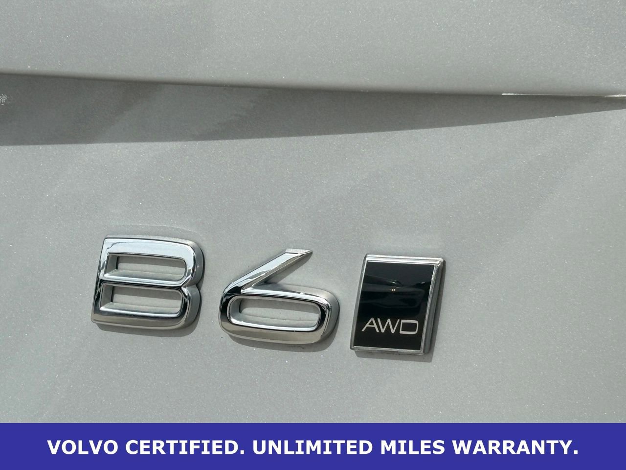 Certified 2024 Volvo XC90 B6 Plus w/ Protection Package Premier AWD/4WD image 9