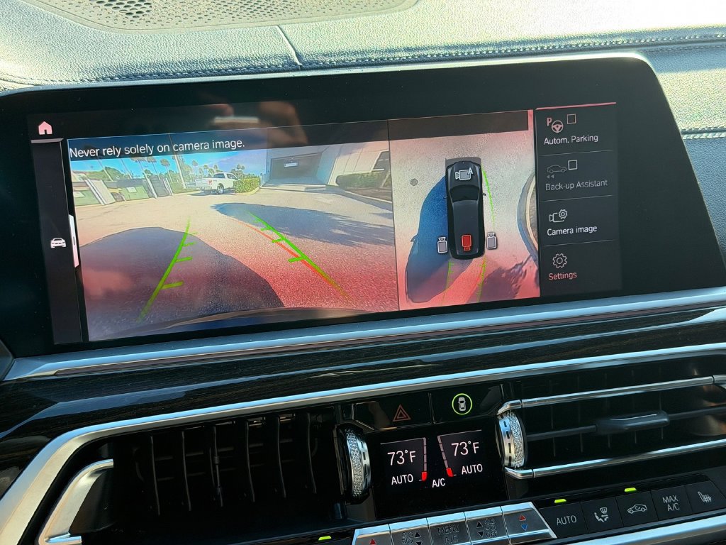 Used 2019 BMW X7 xDrive50i w/ M Sport Package AWD/4WD image 12