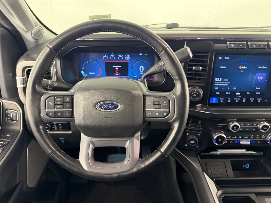 Used 2023 Ford F350 Lariat w/ Lariat Ultimate Package AWD/4WD image 15