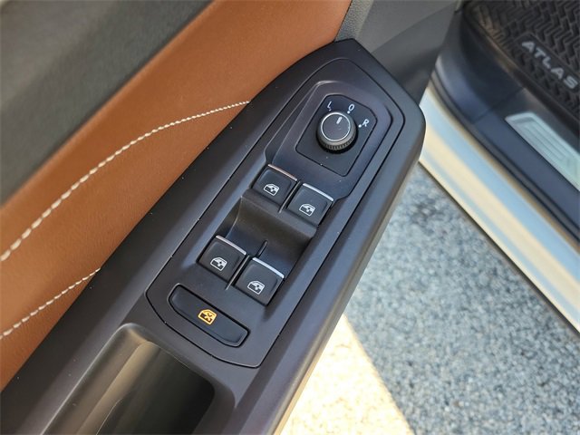 Used 2022 Volkswagen Atlas SE image 10