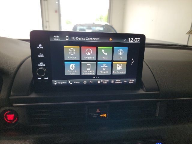 Used 2025 Honda Pilot Elite image 16