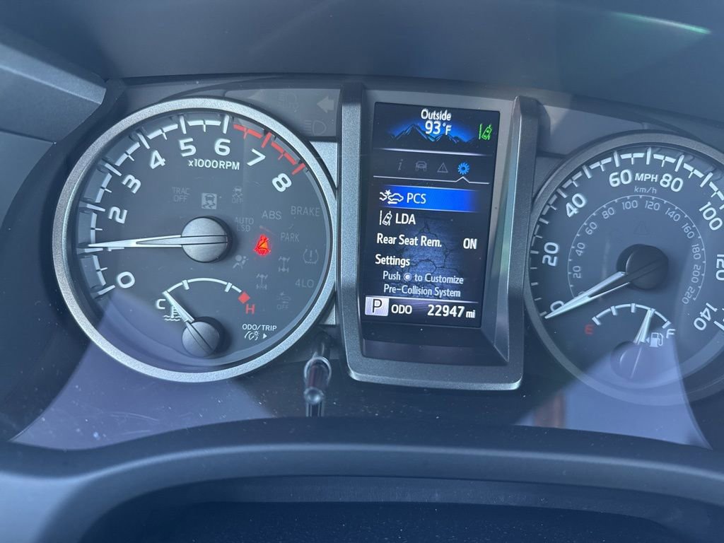 Certified 2023 Toyota Tacoma TRD Sport image 4