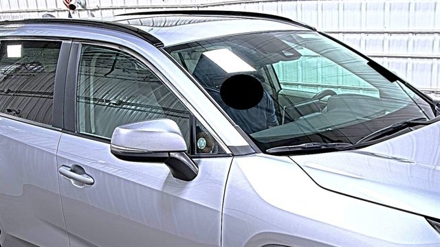 Used 2025 Toyota RAV4 XLE Premium image 6