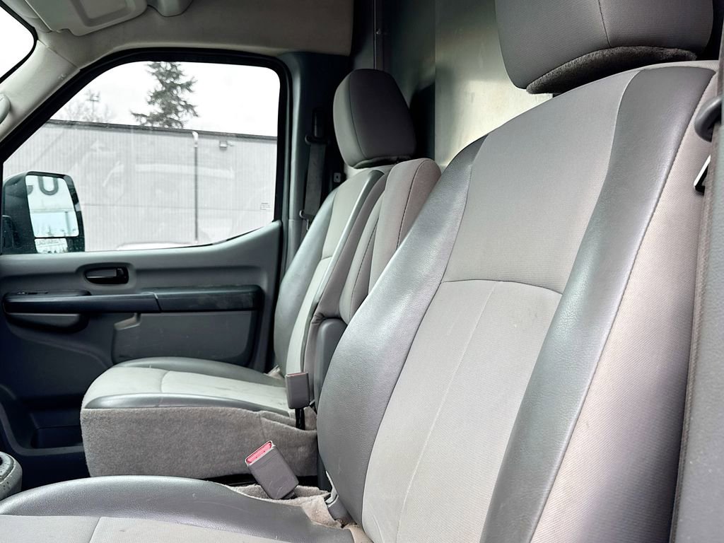 Used 2018 Nissan NV 2500 S image 10