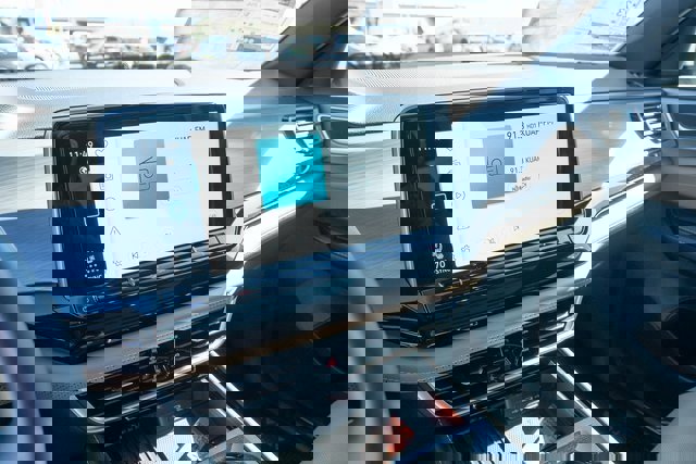 New 2026 Volkswagen Atlas Cross Sport SE image 20