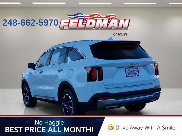 Used 2025 Kia Sorento S image 3