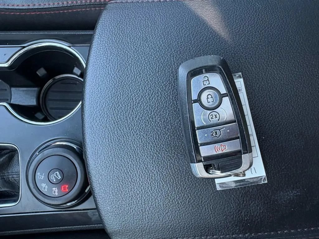 Used 2019 Ford Explorer Sport w/ Equipment Group 401A AWD/4WD image 30