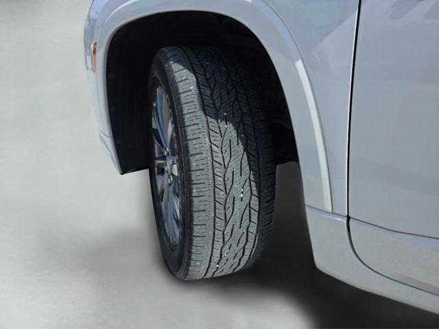 Used 2022 Chevrolet Traverse Premier image 37