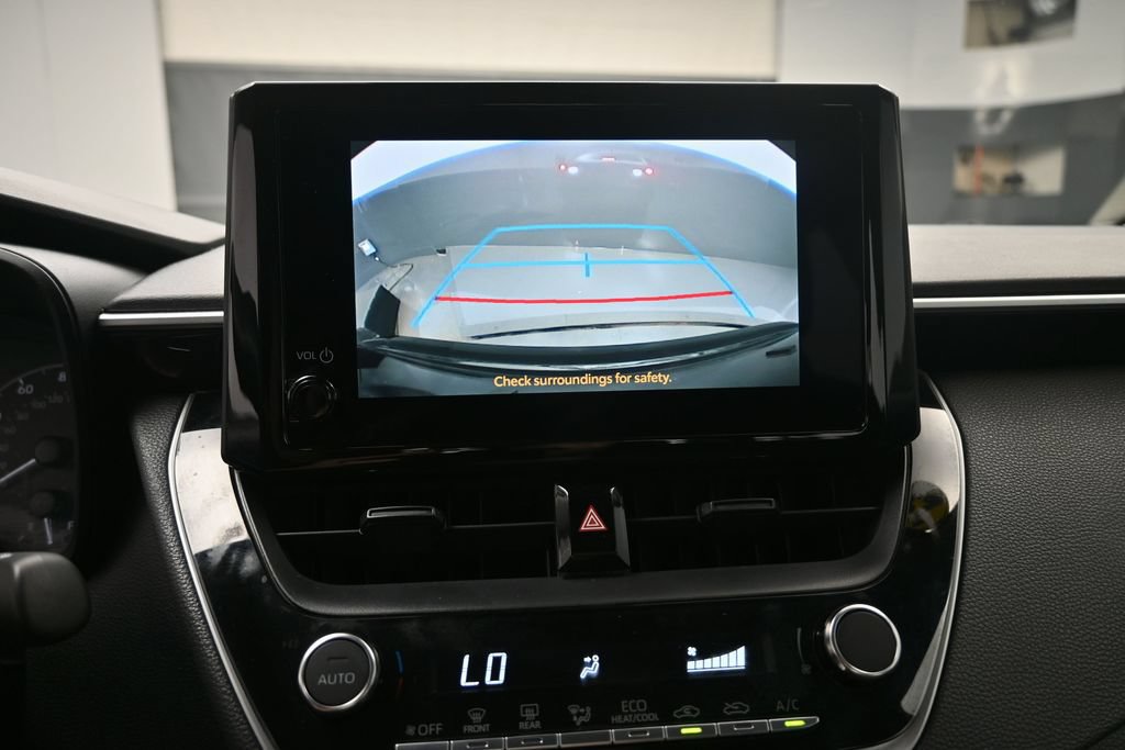 Used 2023 Toyota Corolla LE FWD image 12