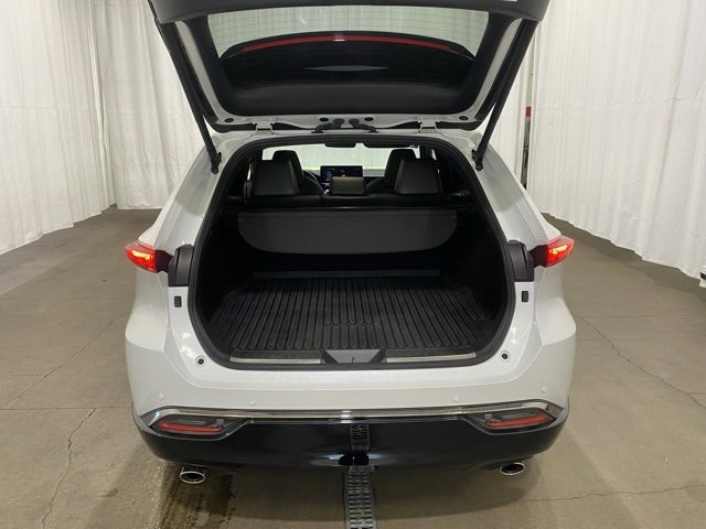 Certified 2024 Toyota Venza Nightshade image 12