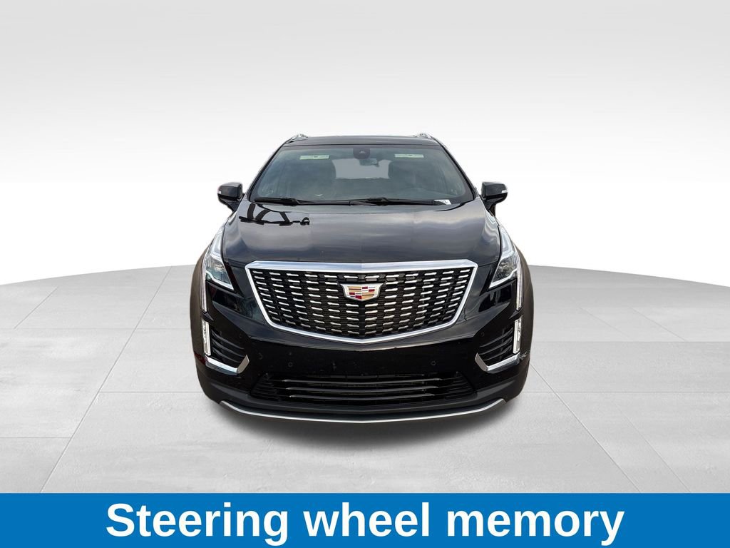 Used 2025 Cadillac XT5 Premium Luxury image 9