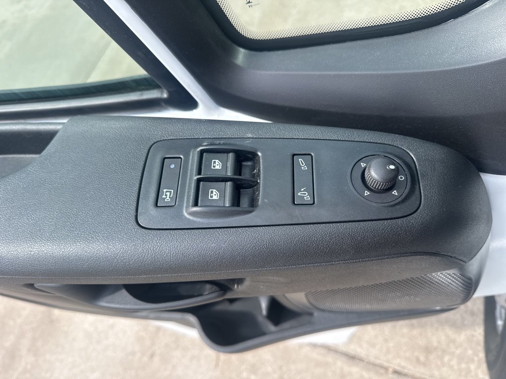New 2025 RAM ProMaster 2500 w/ Convenience Group FWD image 12