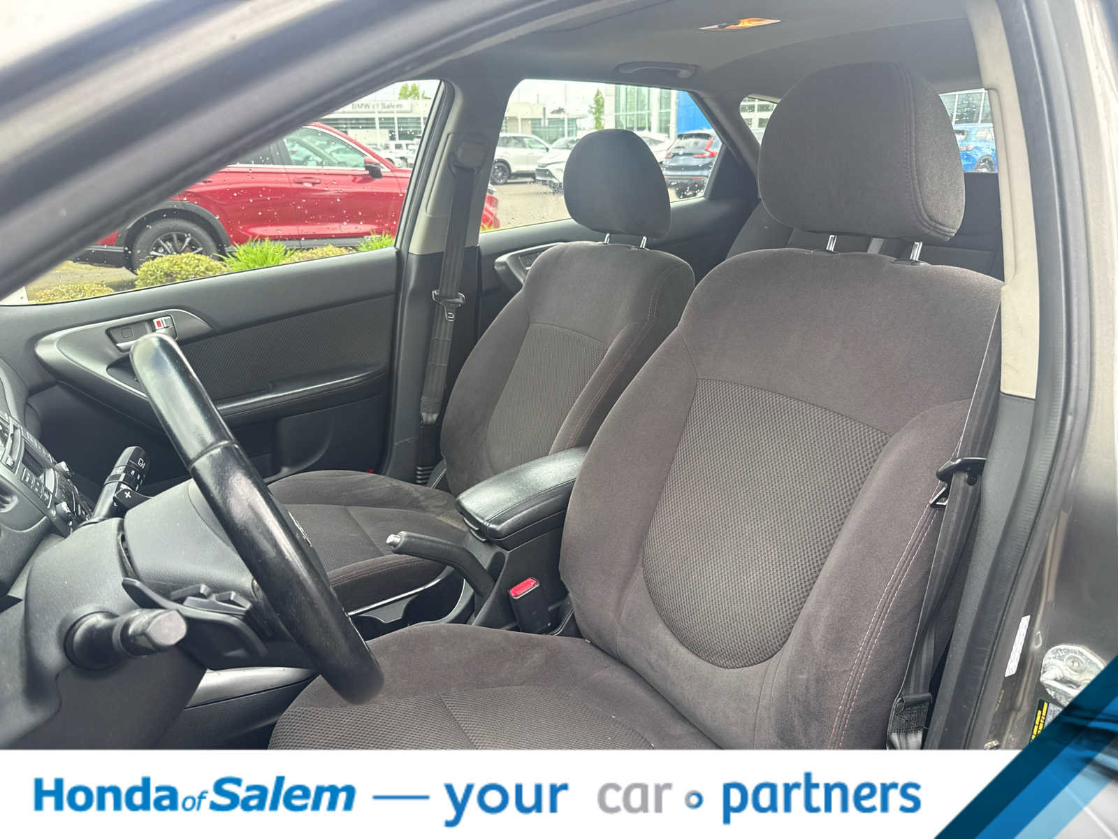 Used 2011 Kia Forte SX FWD image 11