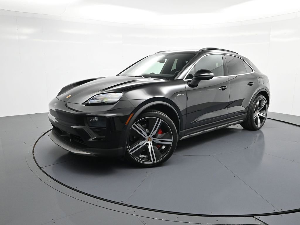 New 2026 Porsche Macan 4S Electric image 1
