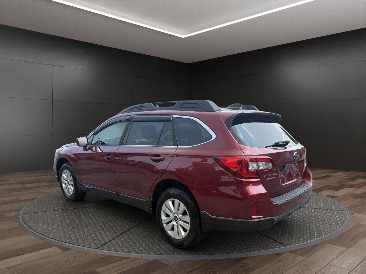 Used 2017 Subaru Outback 2.5i Premium AWD/4WD image 6