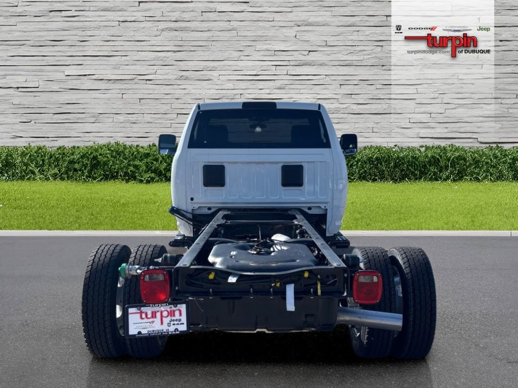 New 2024 RAM 5500 Tradesman AWD/4WD image 5